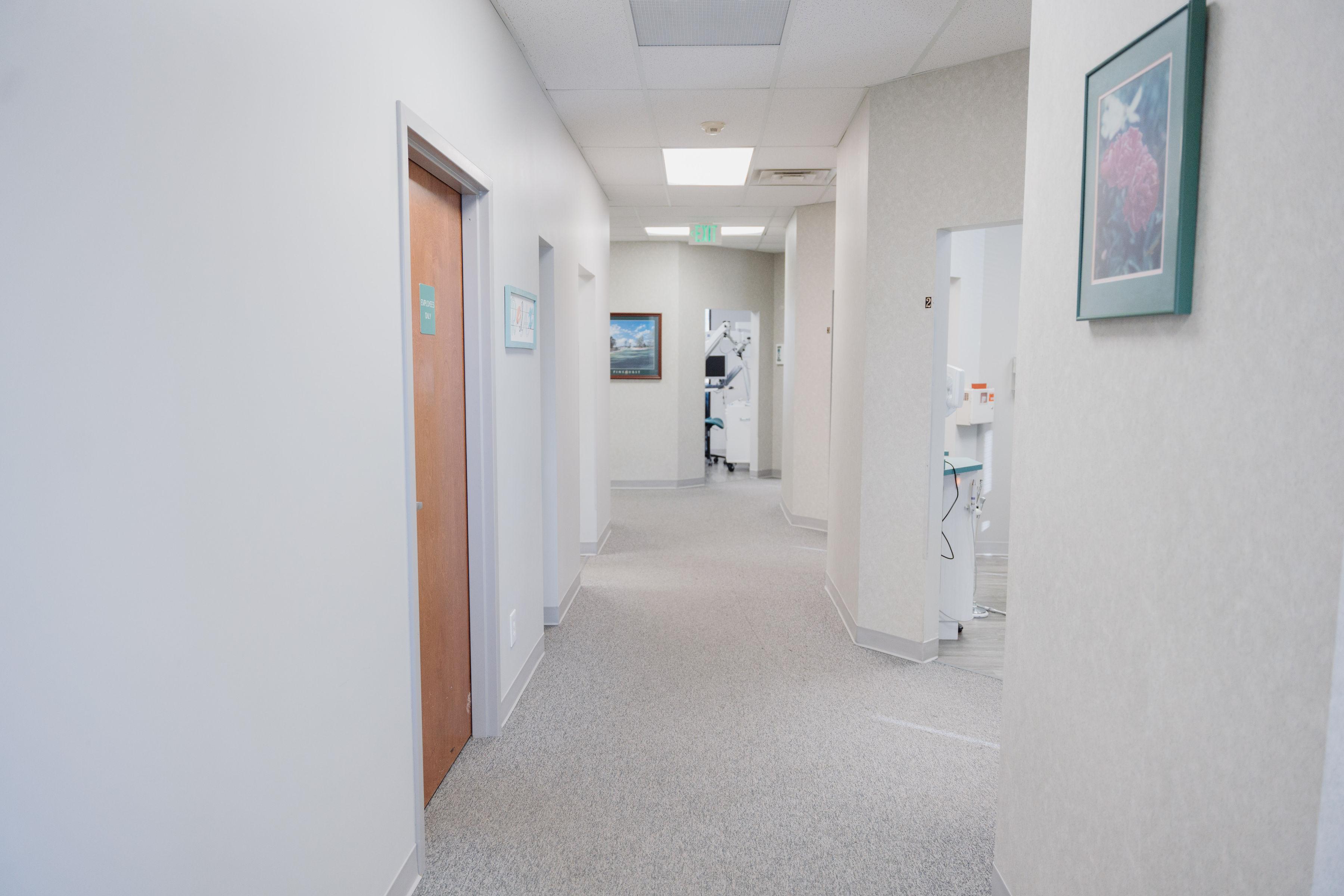 endodontics office image for hero section
